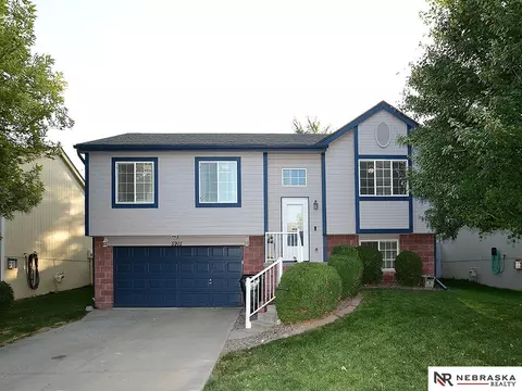 5915 S 186th Ave, Omaha, NE 68135