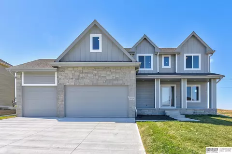 10120 S 191st Ave, Omaha, NE 68136
