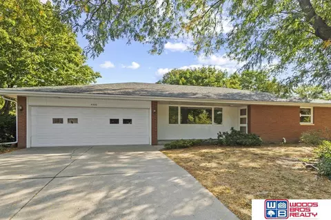 4200 S 36th St, Lincoln, NE 68506