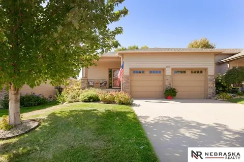 5810 N 159th St, Omaha, NE 68116