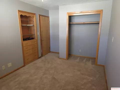 1704 Washington St, Beatrice, NE 68310 photo 12