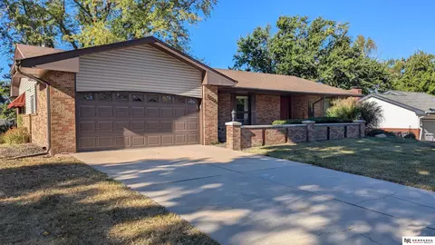 1809 Pinedale Ave, Lincoln, NE 68506