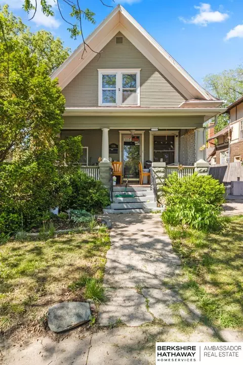 1336 Plum St, Lincoln, NE 68502