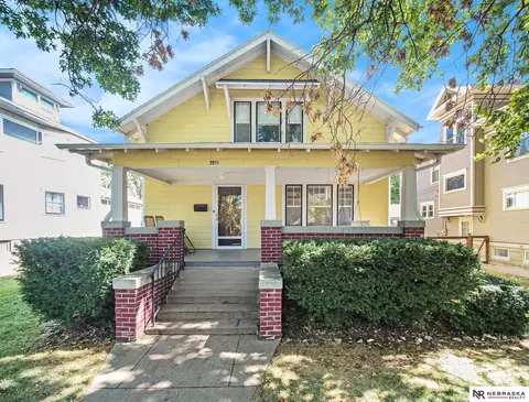 442 S 28 St, Lincoln, NE 68510