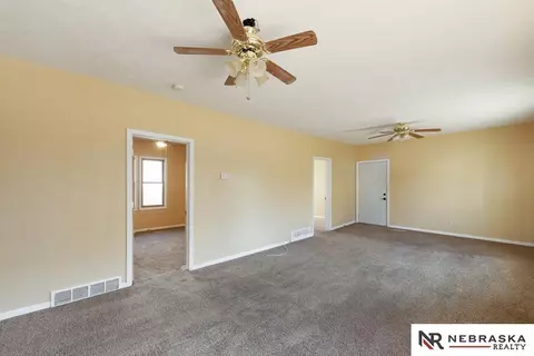 116 E Vass St, Valley, NE 68064 photo 10