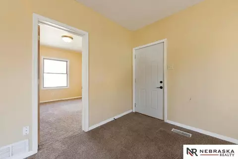 116 E Vass St, Valley, NE 68064 photo 7