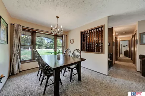 Dining - 1613 N 4th Rd, Eagle, NE 68347 photo 1 of 2