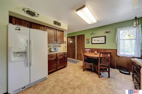 Kitchen - 1613 N 4th Rd, Eagle, NE 68347 photo 3 of 7