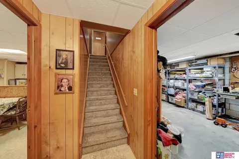 Entry Way - 1613 N 4th Rd, Eagle, NE 68347 photo 6 of 6