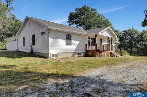 880 Co Rd 18 County Rd, Wahoo, NE 68066