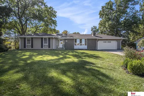 12103 Jackson St, Omaha, NE 68154