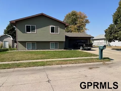 3862 30th Ave, Columbus, NE 68601