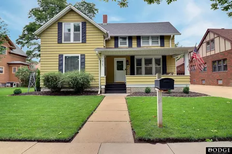 1425 N Park Ave, Fremont, NE 68025