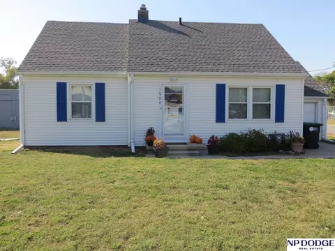 1904 S 48th Ave, Omaha, NE 68106