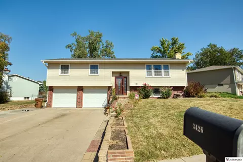 3426 Joann Ave, Bellevue, NE 68123