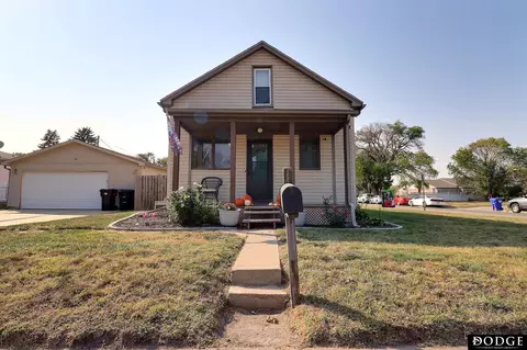 1035 N Garfield St, Fremont, NE 68025