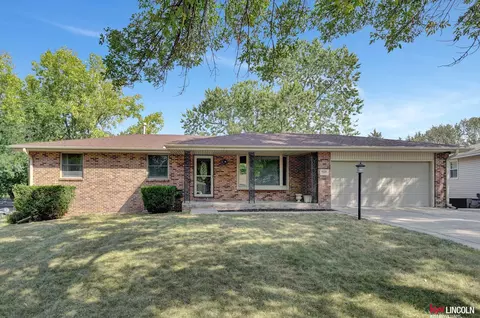 4016 N 17 St, Lincoln, NE 68521