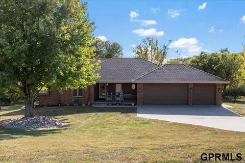 55540 Forester Valley Ln, Glenwood, IA 51534