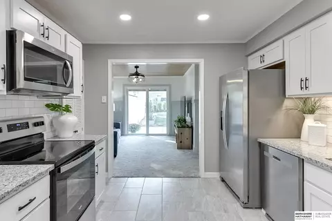 5829 Elm St, Omaha, NE 68106 photo 13