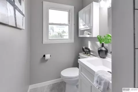 5829 Elm St, Omaha, NE 68106 photo 22