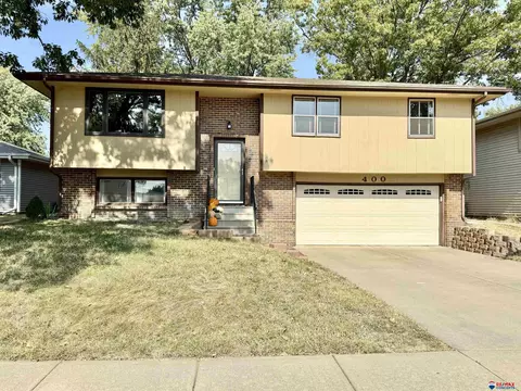 400 Nelson St, Lincoln, NE 68521