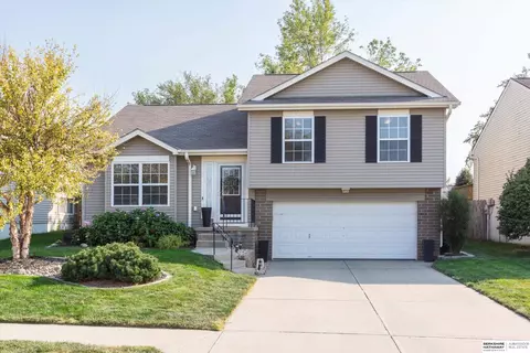 17805 Josephine St, Omaha, NE 68136