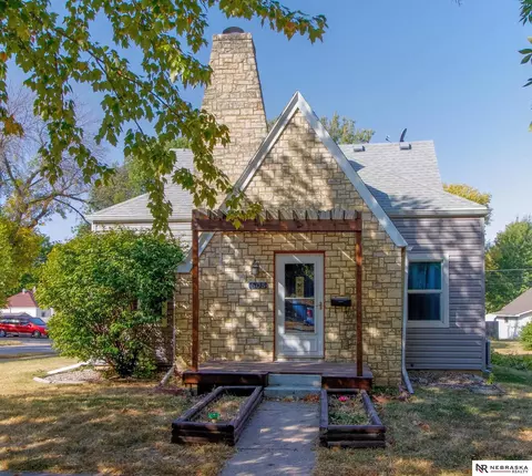 605 N 7th St, Seward, NE 68434