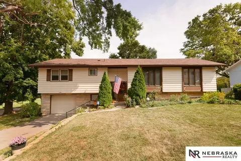3023 N 75th Ave, Omaha, NE 68134
