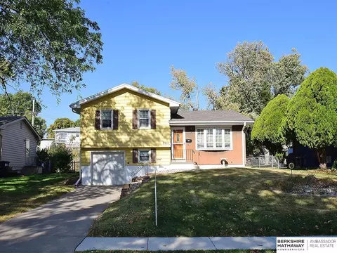 2912 S 116 Ave, Omaha, NE 68144