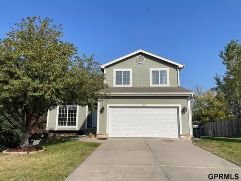 7416 Braun St, La Vista, NE 68128