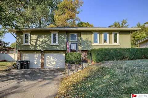 3118 N 77 Cir, Omaha, NE 68134