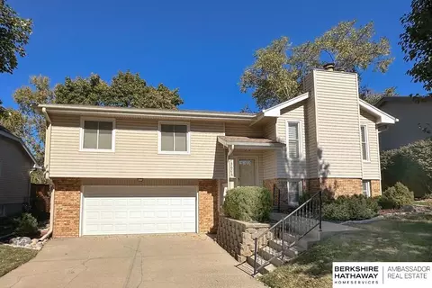 13606 Atwood Ave, Omaha, NE 68144