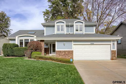 15116 Bemis St, Omaha, NE 68154