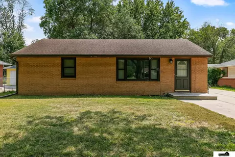 5215 Normal Blvd, Lincoln, NE 68506
