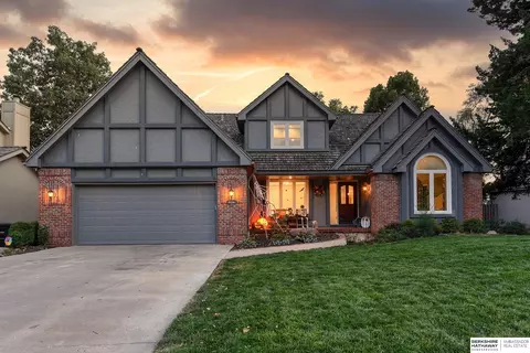 14479 Sherwood Ave, Omaha, NE 68116