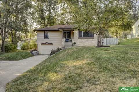 8519 Webster St, Omaha, NE 68114