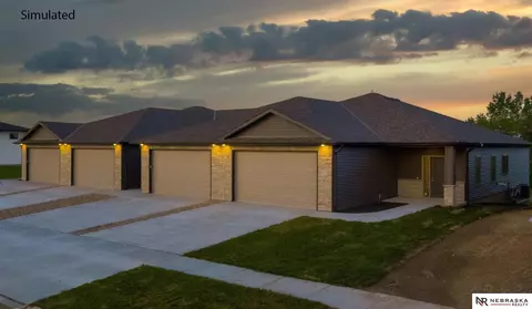 9722 S 89th Pl, Lincoln, NE 68516