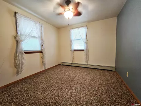 112 S Main St, Sutton, NE 68979 photo 3