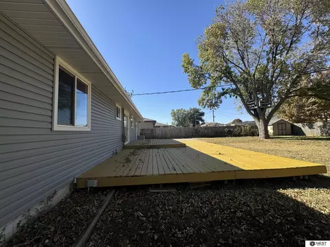 Exterior - 616 W Pine St, Ceresco, NE 68017 photo 2 of 4