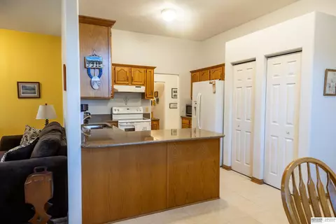 608 2 St, Waterloo, NE 68069 photo 8