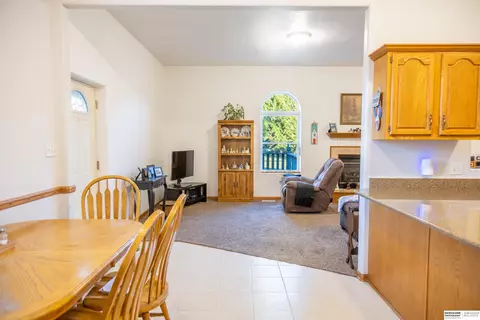 608 2 St, Waterloo, NE 68069 photo 5