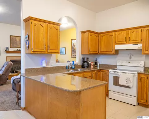 608 2 St, Waterloo, NE 68069 photo 7