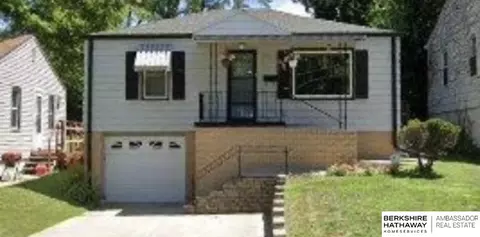 3223 N 40th St, Omaha, NE 68111