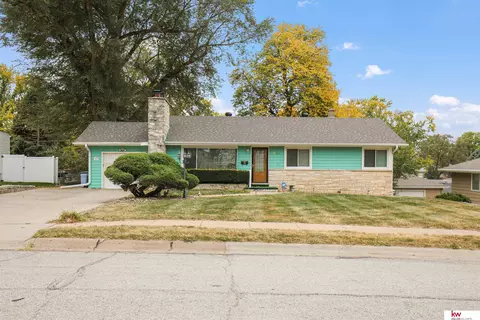 7625 Wright St, Omaha, NE 68124
