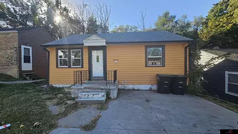 3236 N 40 Ave, Omaha, NE 68111