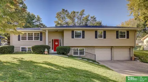 11637 Howard Rd, Omaha, NE 68154