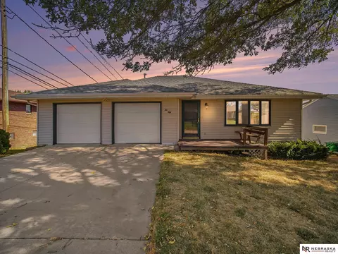 250 Elm St, Syracuse, NE 68446