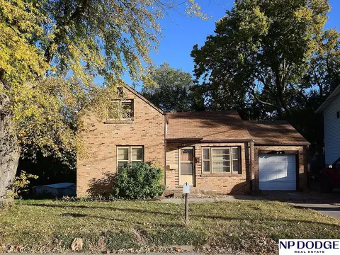 906 9 Ave, Plattsmouth, NE 68048