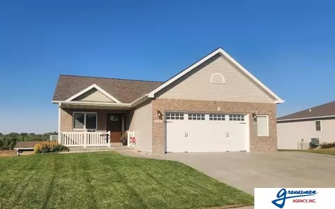 1421 Oak St, Syracuse, NE 68446