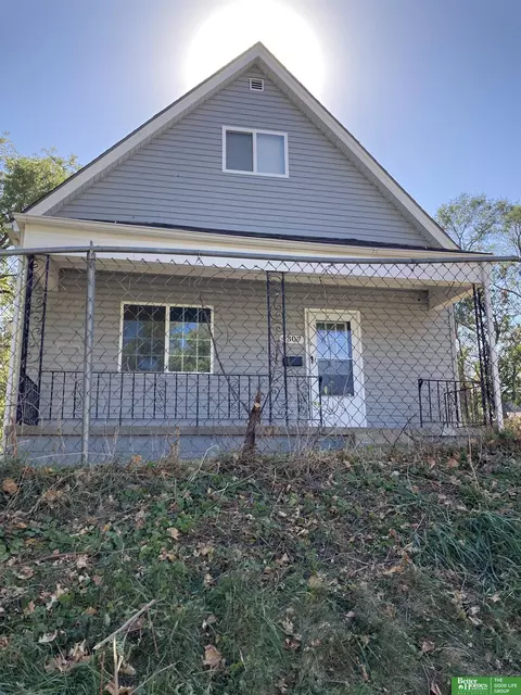 4307 Burdette St, Omaha, NE 68111